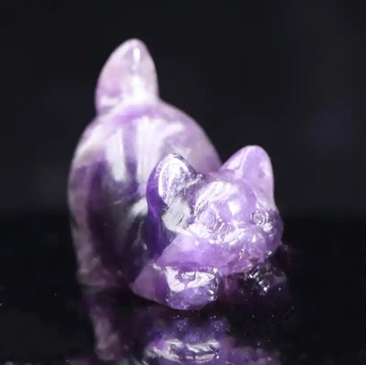 Dream Amethyst - Crystal Cat Carving